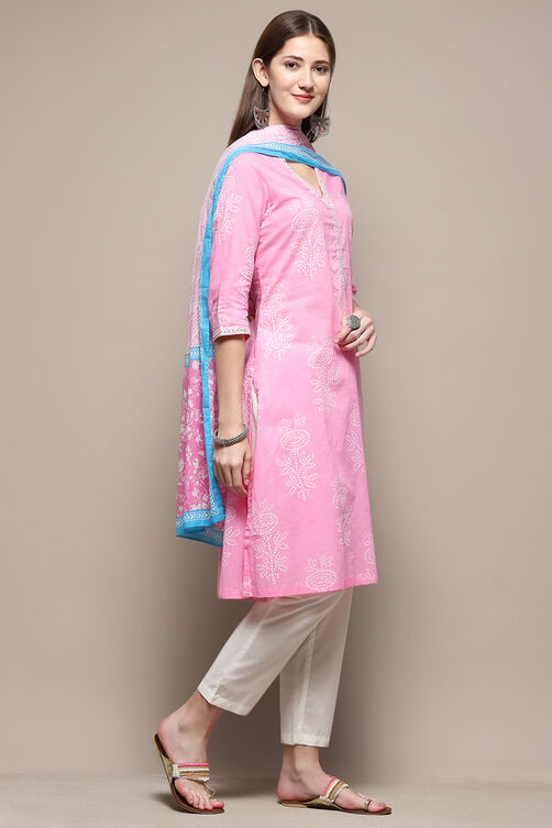 Light Pink Cotton Straight Kurta Palazzo Suit Set image number 6