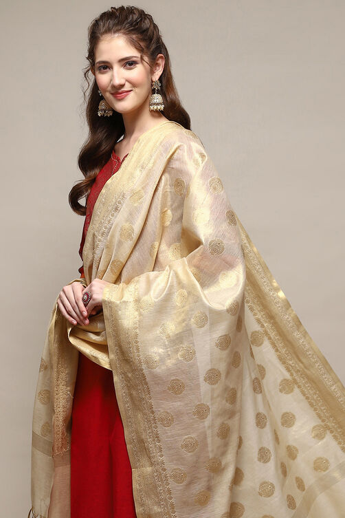 Gold-Toned Yard-Dyed Printed Dupatta image number 0