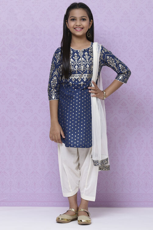 Blue Cotton Girls Straight Kurta Salwar Suit Set image number 4