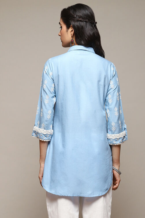 Ice Blue Cotton Embroidered Kurti image number 3