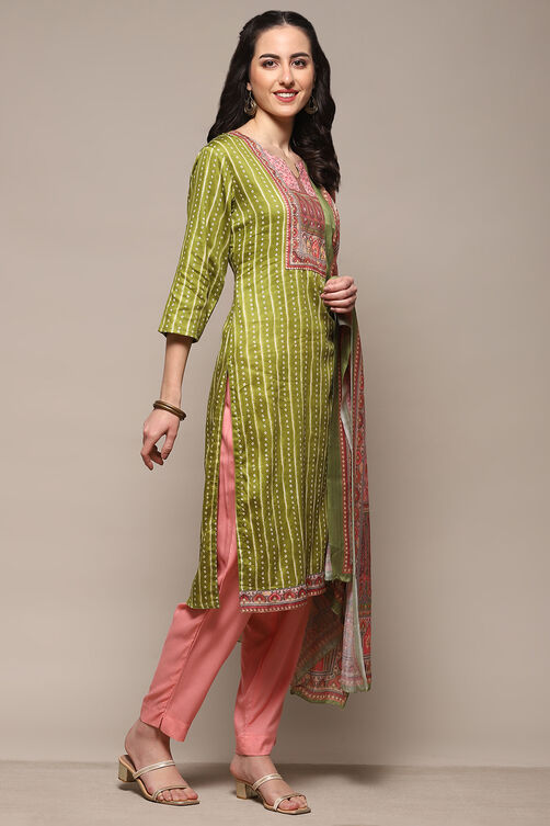 Green and Pink Cotton Blend Unstitched Suit Set image number 6