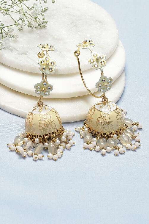 Cream Brass Earrings image number 0