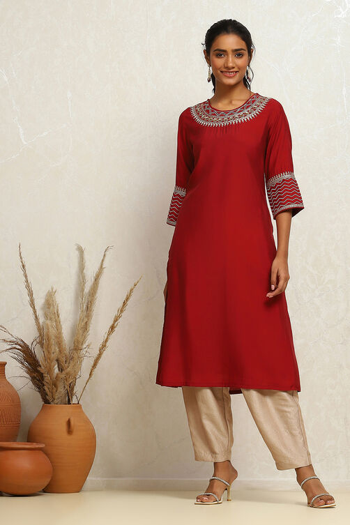 Maroon Solid Festive Straight Kurta image number 0