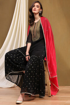 Black Embroidered Festive Straight Suit Set image number 0