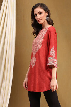 Red Rayon Straight Kurti image number 2