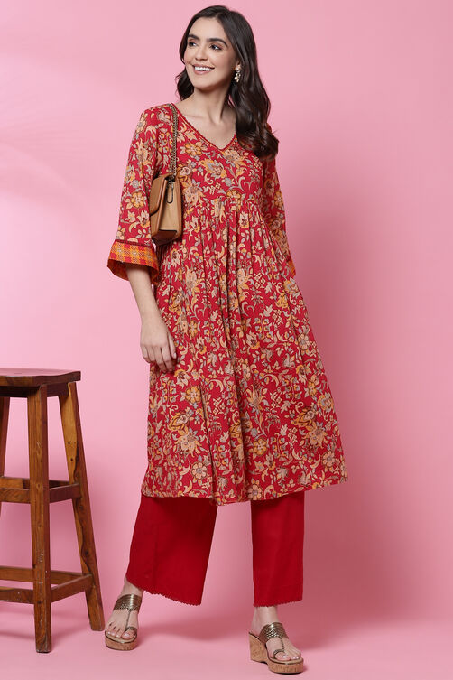 Red Cotton Flared Kurta Set image number 6