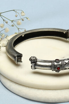 Oxidised-Red Brass Bangles image number 4