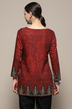 Maroon and Black Printed Regular Fit Straight Kurti image number 3