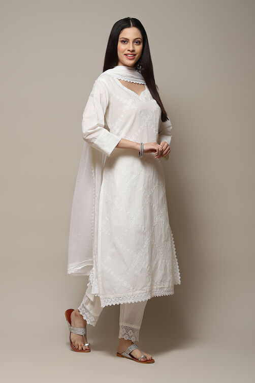 Off White Cotton Printed Unstitched Suit Set image number 7