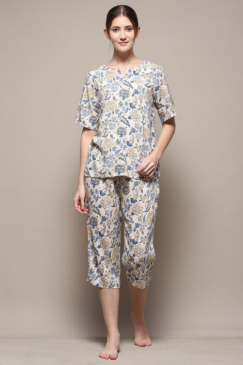 Off White & Red Rayon Printed 2 Piece Sleepwear Set image number 6