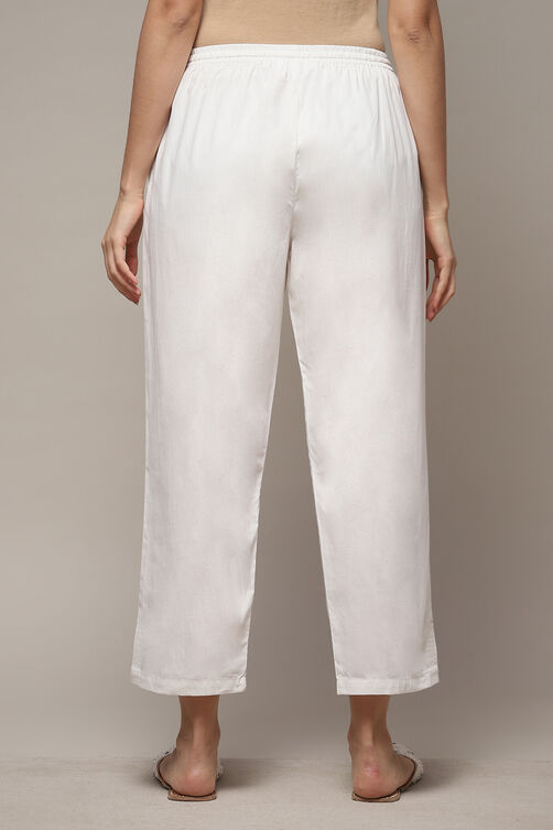 Off White Cotton Solid Pants image number 2