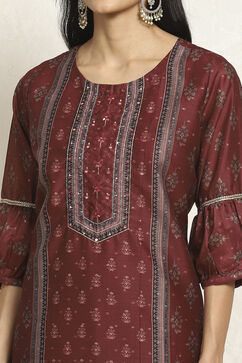 Maroon Chanderi Machine Embroidered Unstitched Suit Set image number 2