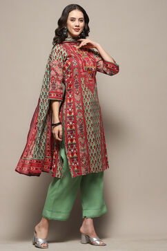 Green and Maroon Cotton Printed Straight Suit Set image number 7