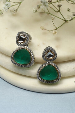 Emerald Green Brass earrings image number 0