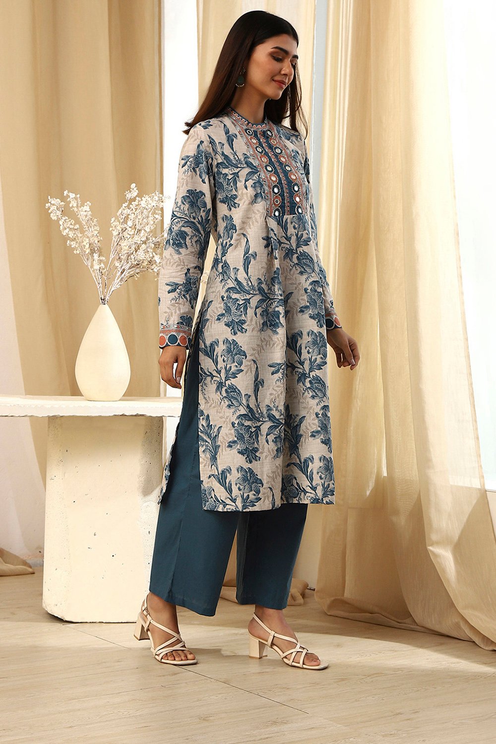 Beige and Teal Pure Cotton Straight Kurta Set image number 5