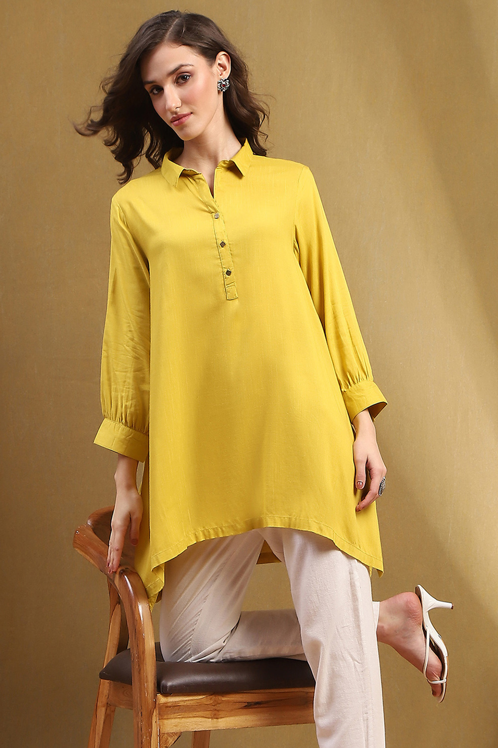 Mustard Yellow Solid Shirt Collar Asymmetric Short Kurti image number 0