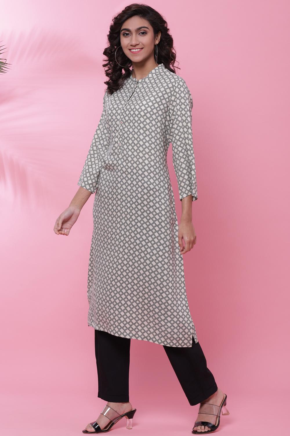 Blue Rayon A-Line Printed Kurta image number 2