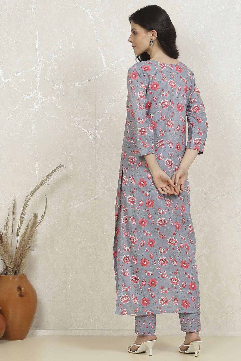 Grey Cotton Printed Unstitched Suit Set image number 5