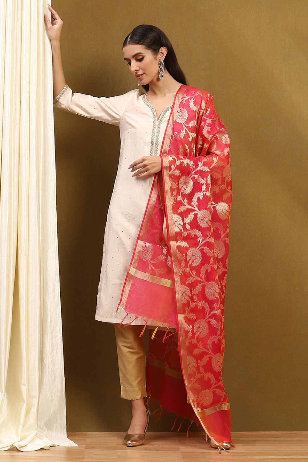 Pink Polyester Dupatta image number 0