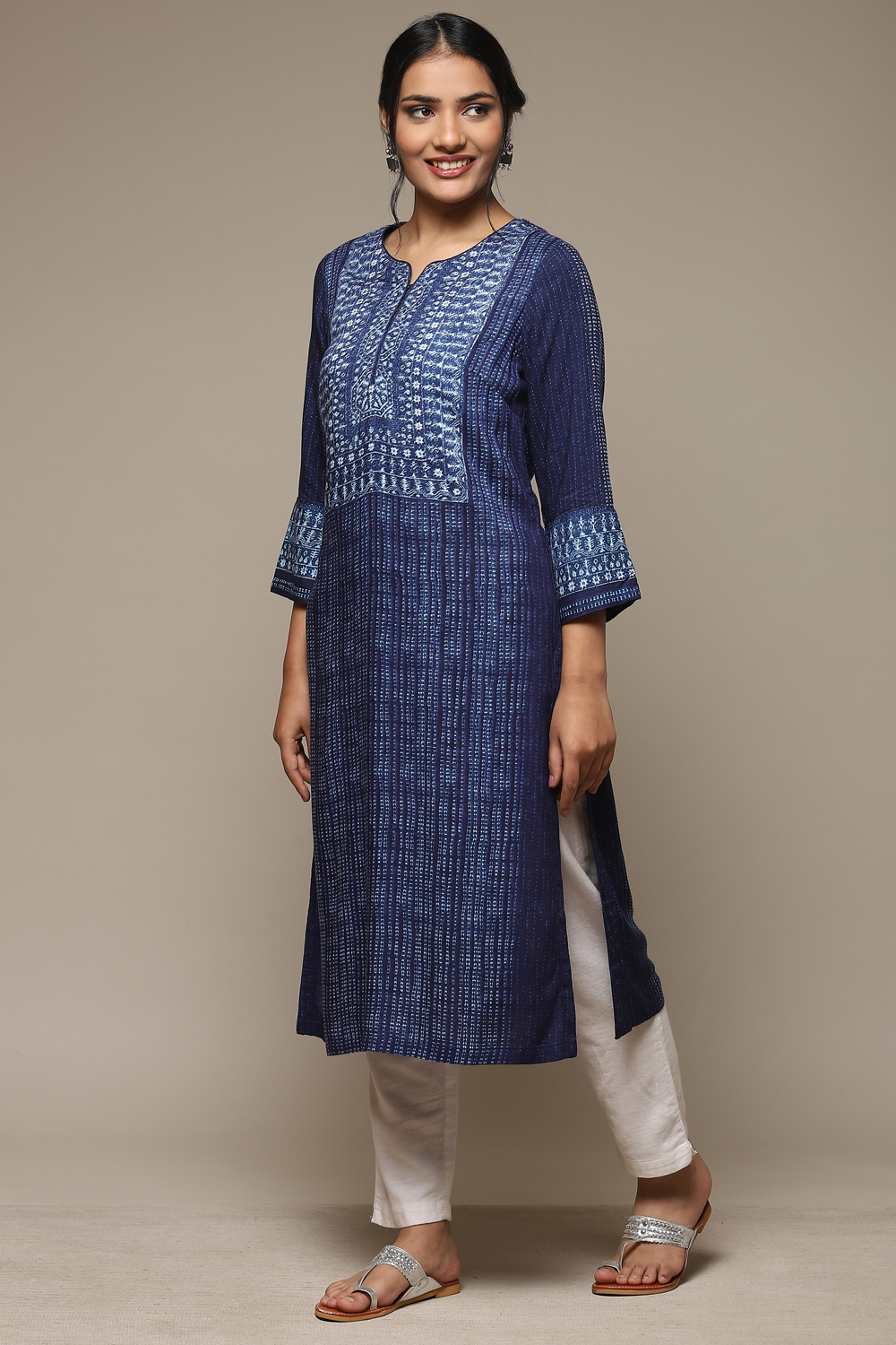 Indigo LIVA Straight Printed Kurta image number 2