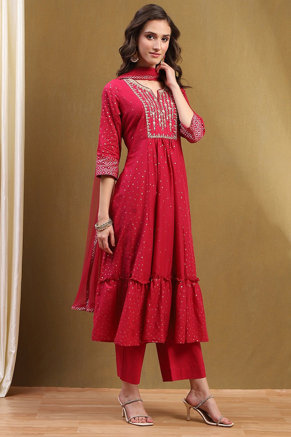 Fuchsia Cotton Printed Festive Gathered Suit Set image number 5