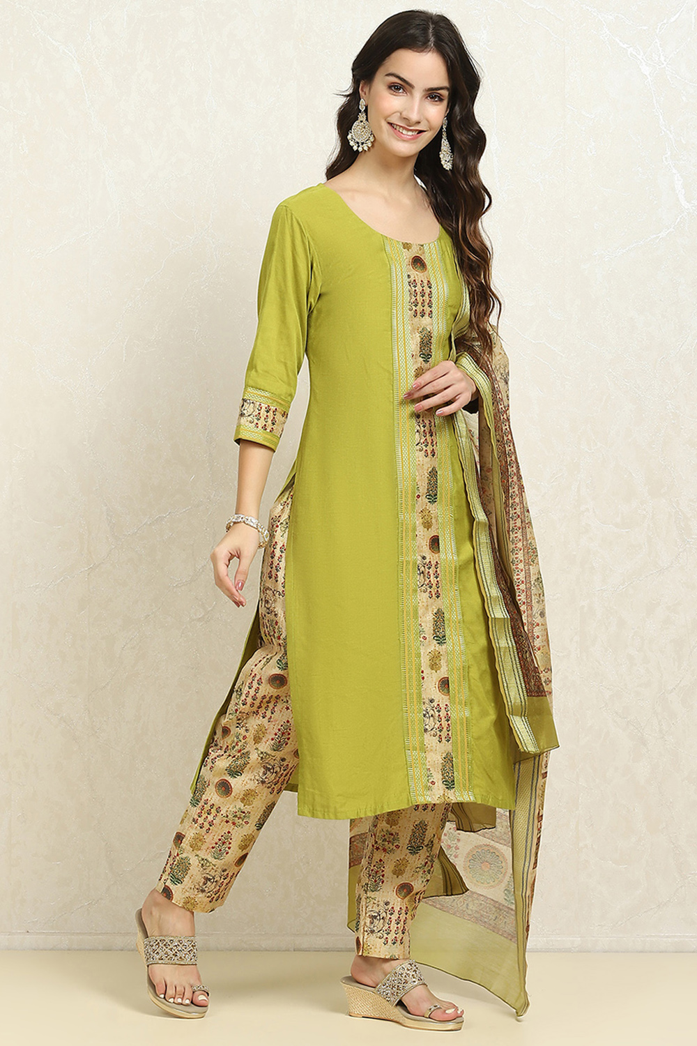 Green Cotton Handloom Unstitched Suit Set image number 6