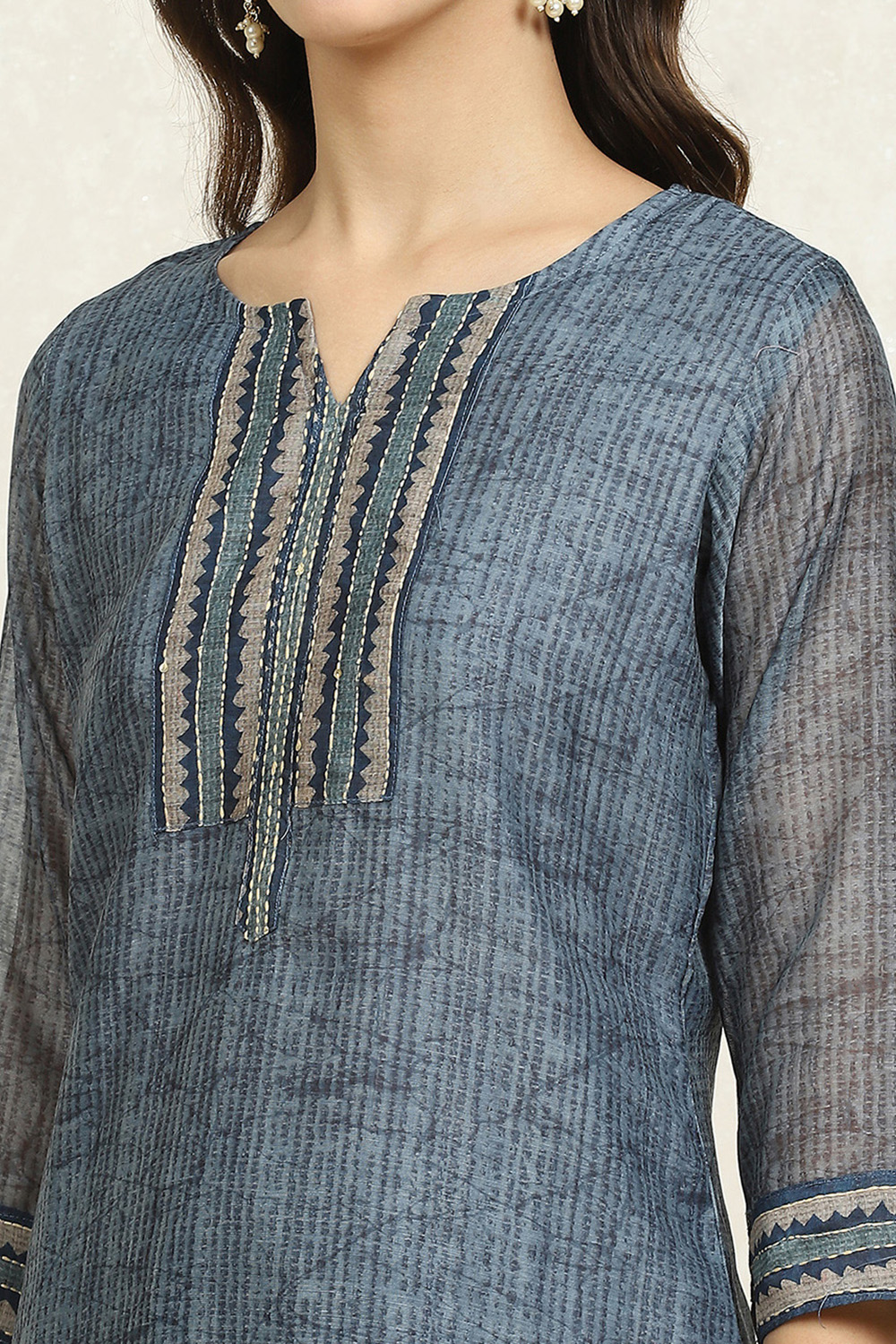 Grey Chanderi Blend Hand Embroidered Unstitched Suit Set image number 2