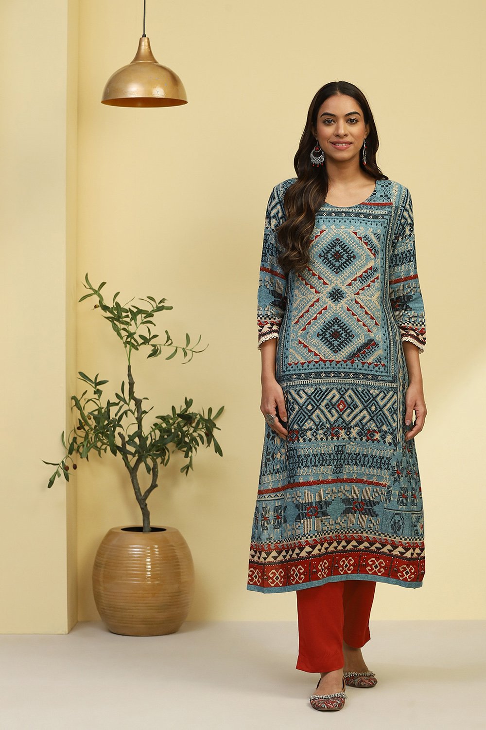 Blue Geometric Printed Straight Kurta image number 0