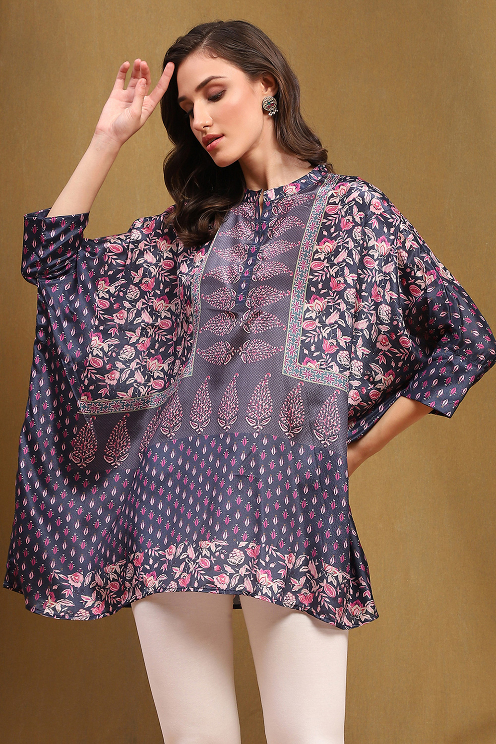 Blue Chiffon Printed Kaftan-Style Kurti image number 5