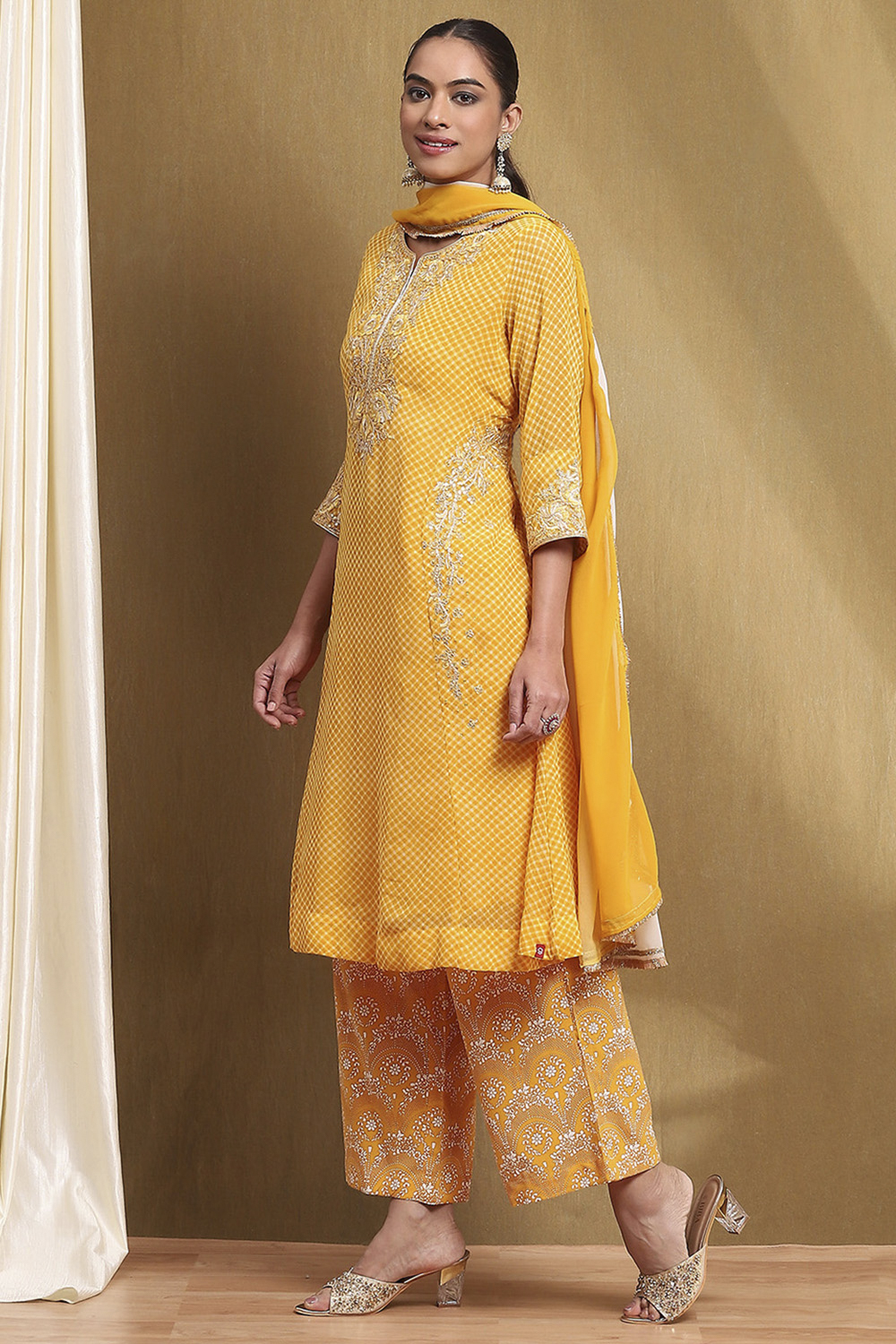 Yellow Printed Kalidar Suit Set image number 3