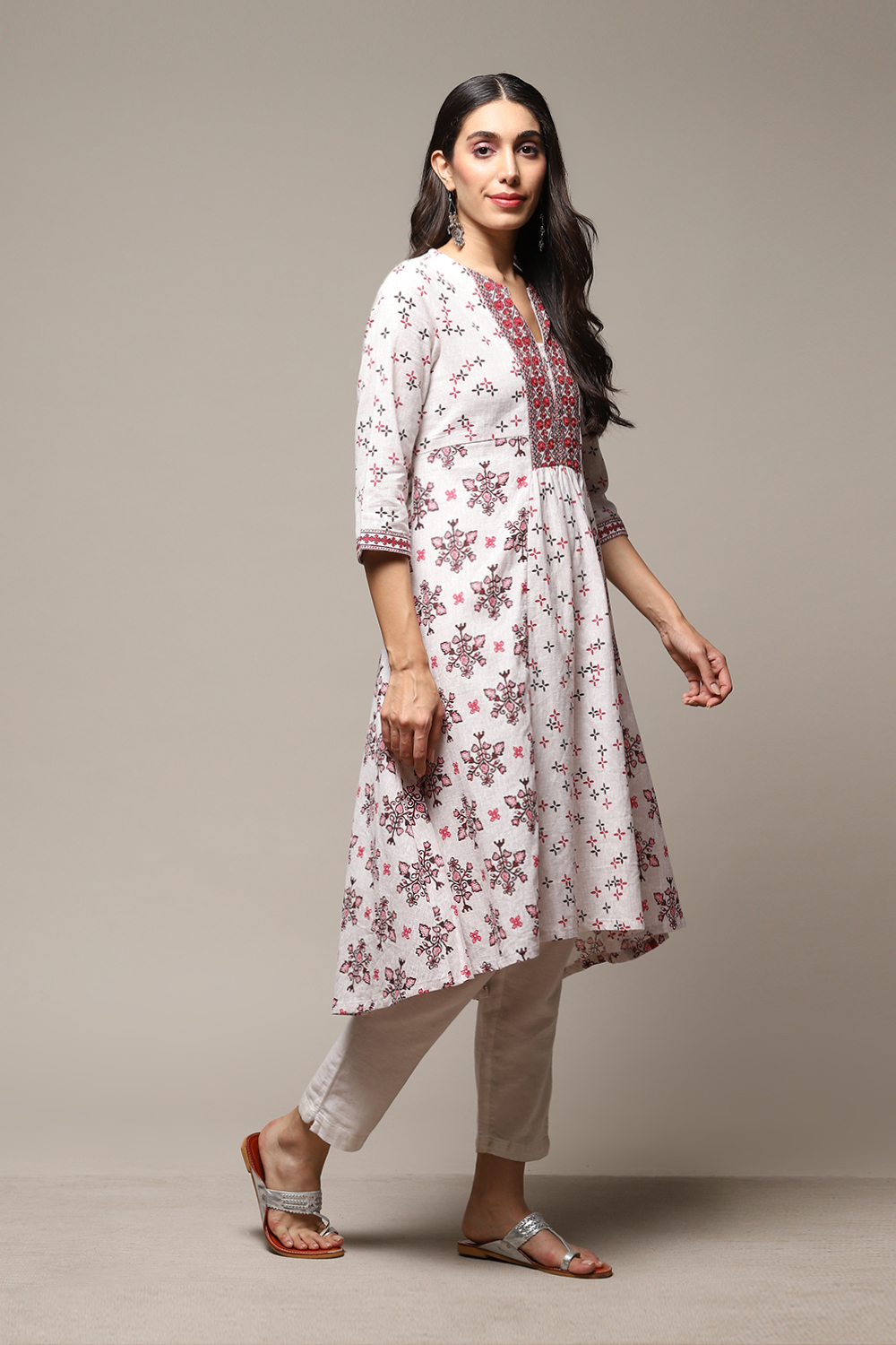 Pink Cotton Blend A-Line Printed Kurta image number 3