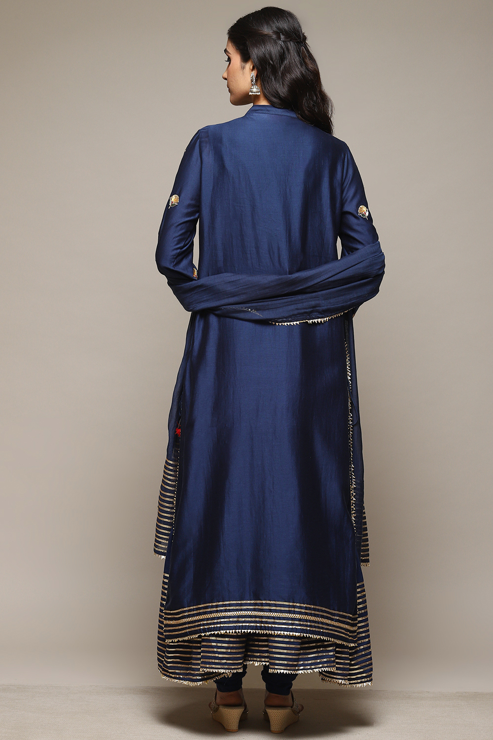 Navy Cotton Blend Layered Kurta Churidar Suit Set image number 5