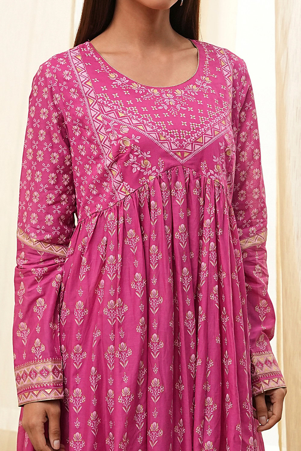 Onion Pink Cotton Printed Anarkali Suit Set image number 1