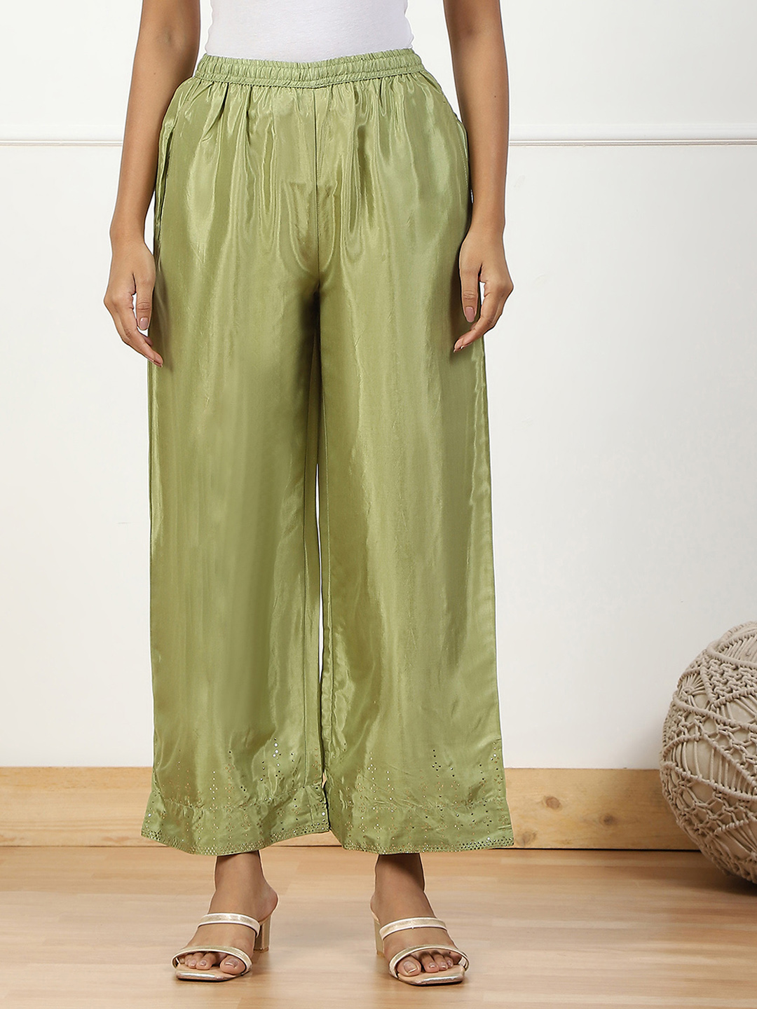 Green Shantoon Palazzo Pants image number 4