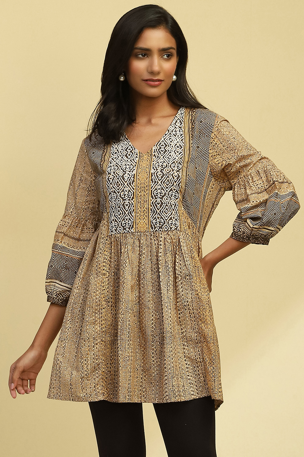 Beige Cotton Printed Flared Kurti image number 5