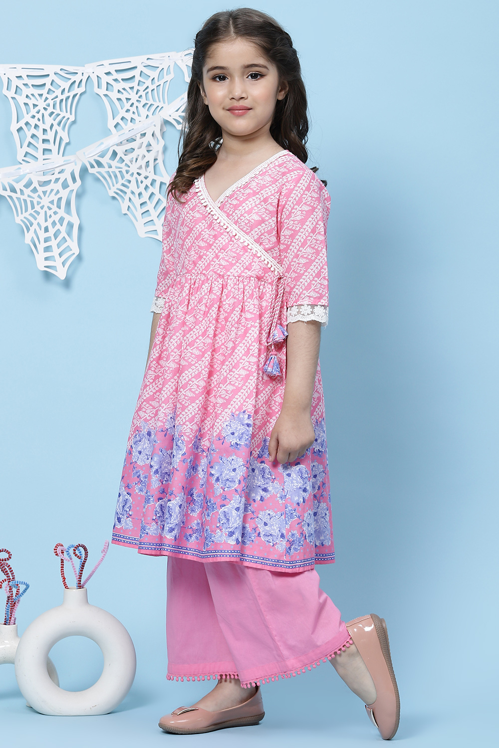 Pink Cotton Flared Printed Kurta Set image number 3