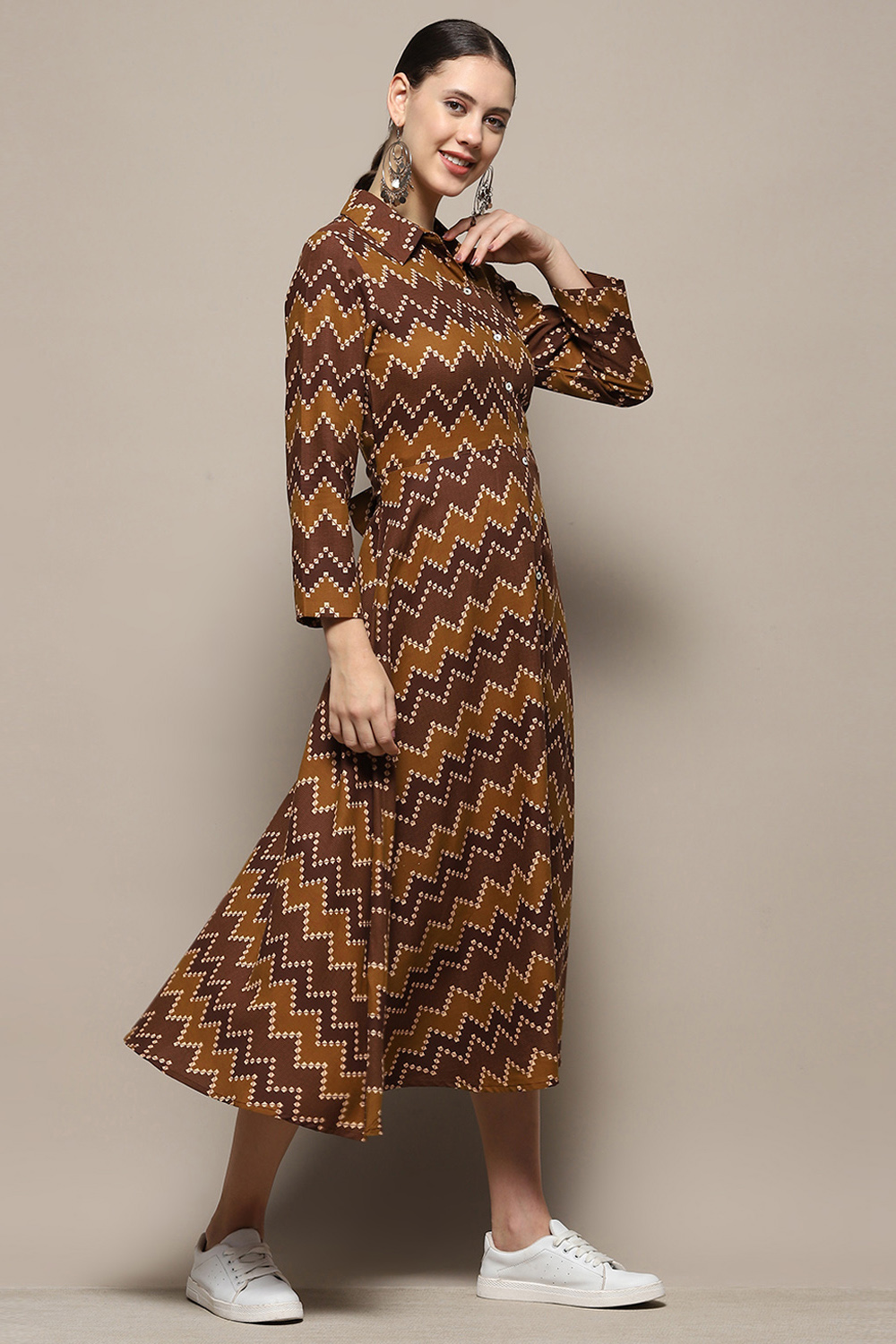 Brown Chevron Block Printed Shirt-Style A-line Dress image number 4