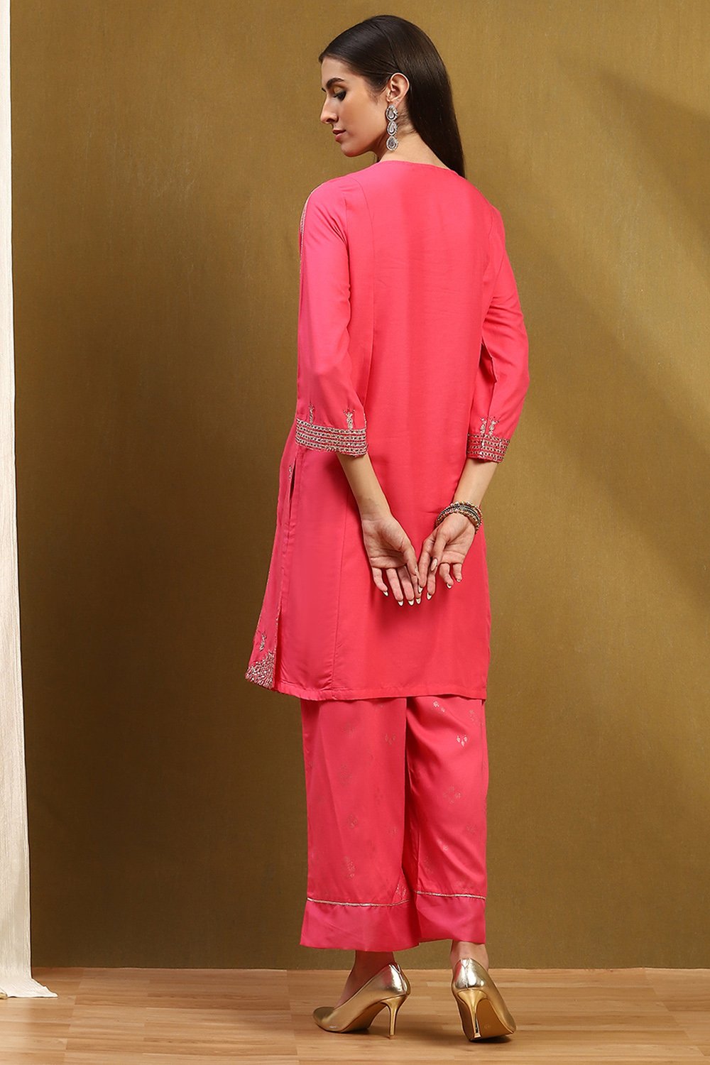 Pink Rayon Straight Suit Set image number 4