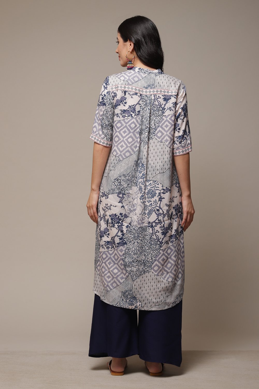 Indigo LIVA Straight Printed Kurta image number 2