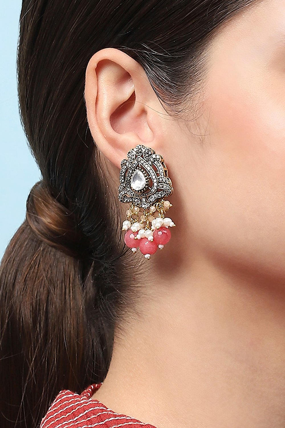 Peach Kundan Festive Studs image number 3