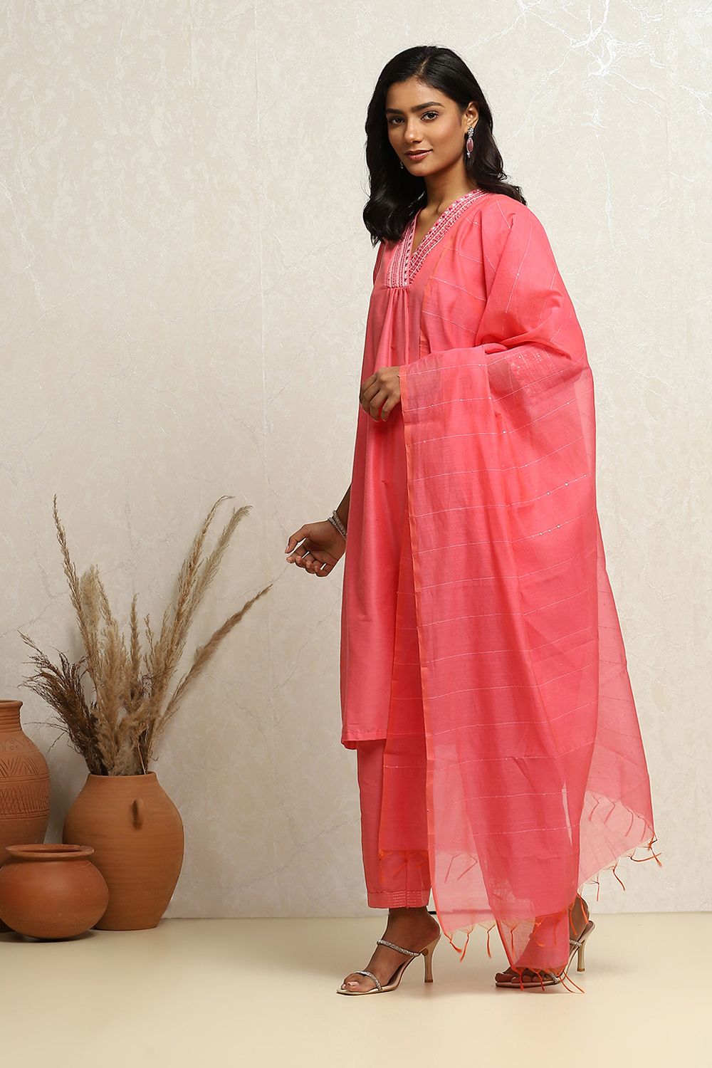 Light Pink Solid Festive Straight Suit Set image number 3