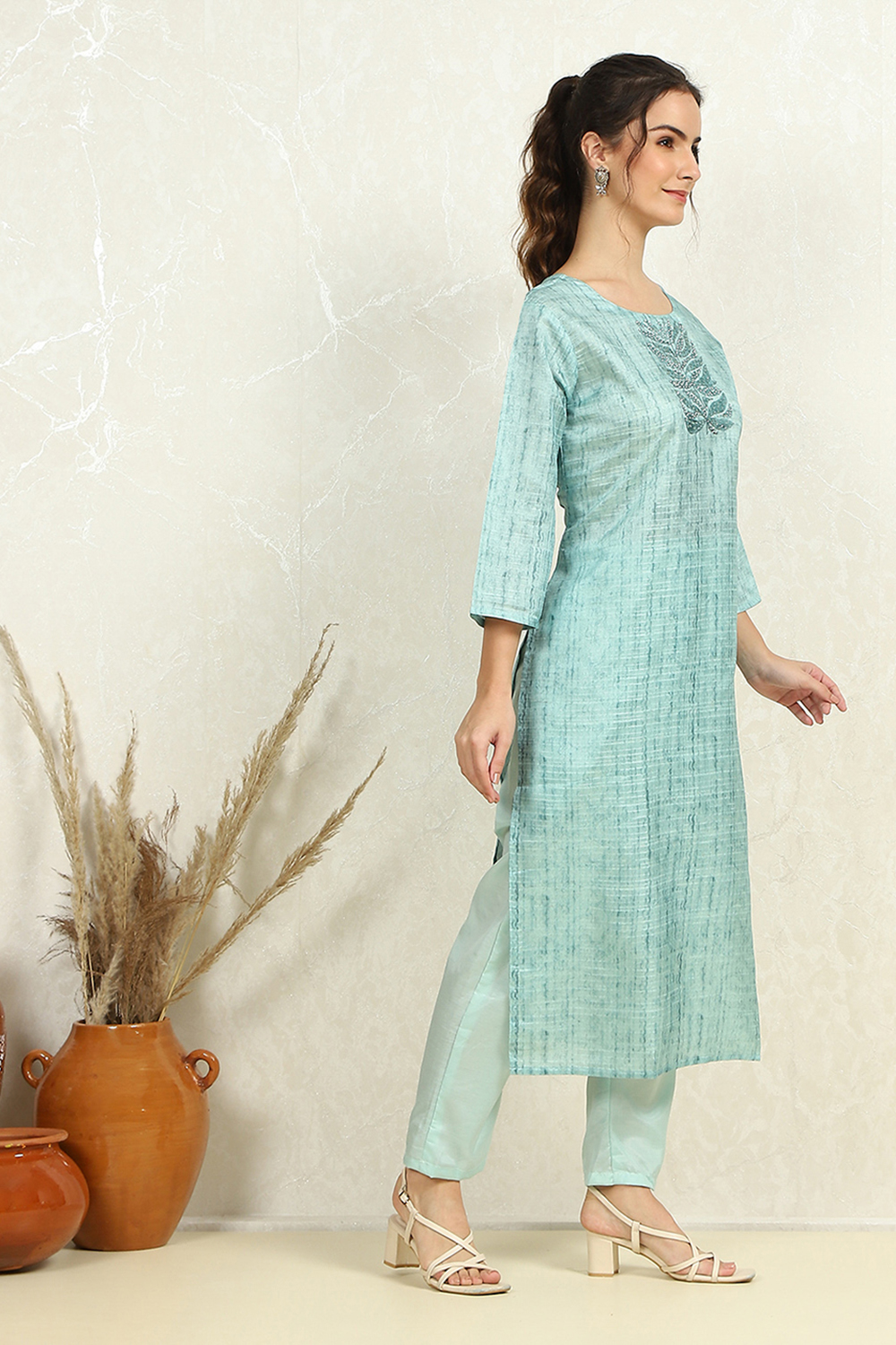 Teal Tussar Printed Unstitched Suit Set image number 3