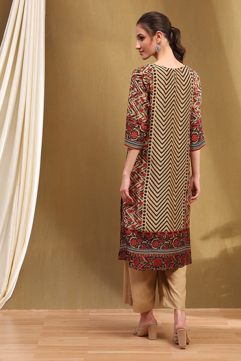 Beige and Black Modal Printed Straight Suit Set image number 3