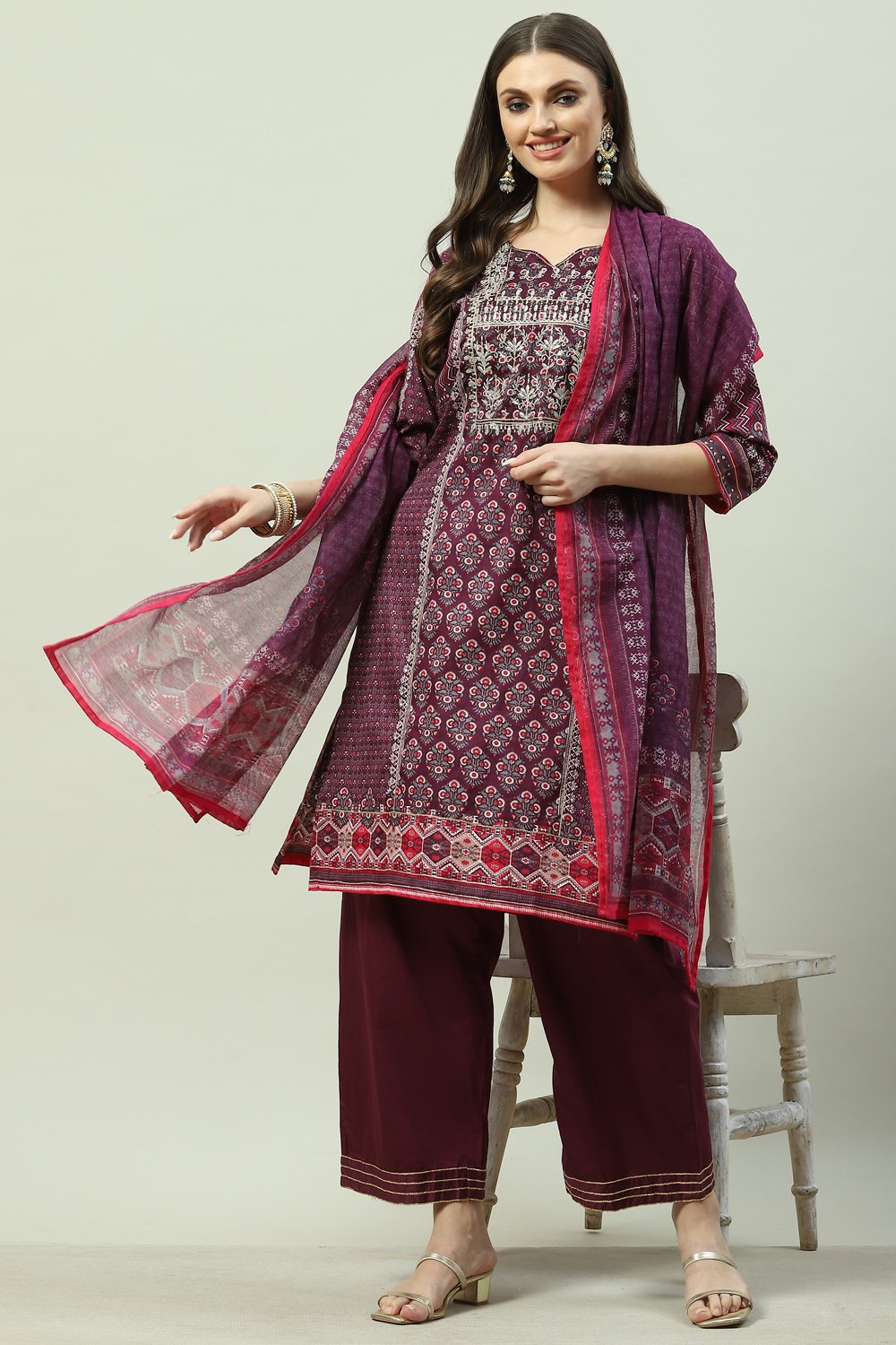 Wine Cotton Straight Kurta Slim Pants Suit Set image number 4