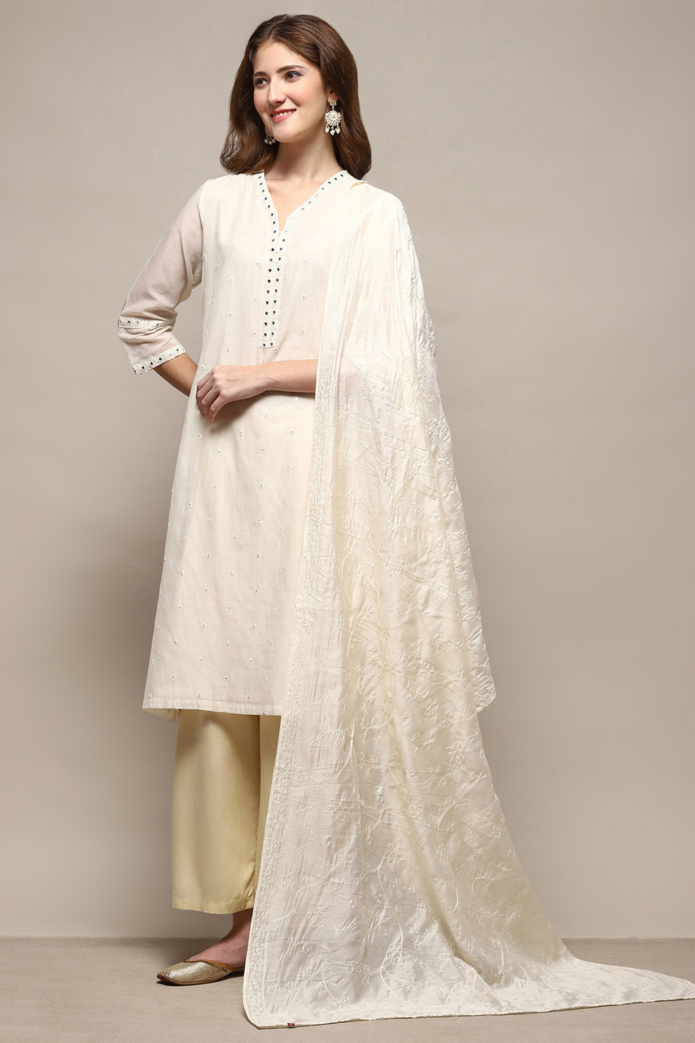 Off-white Threadwork Dupatta image number 0