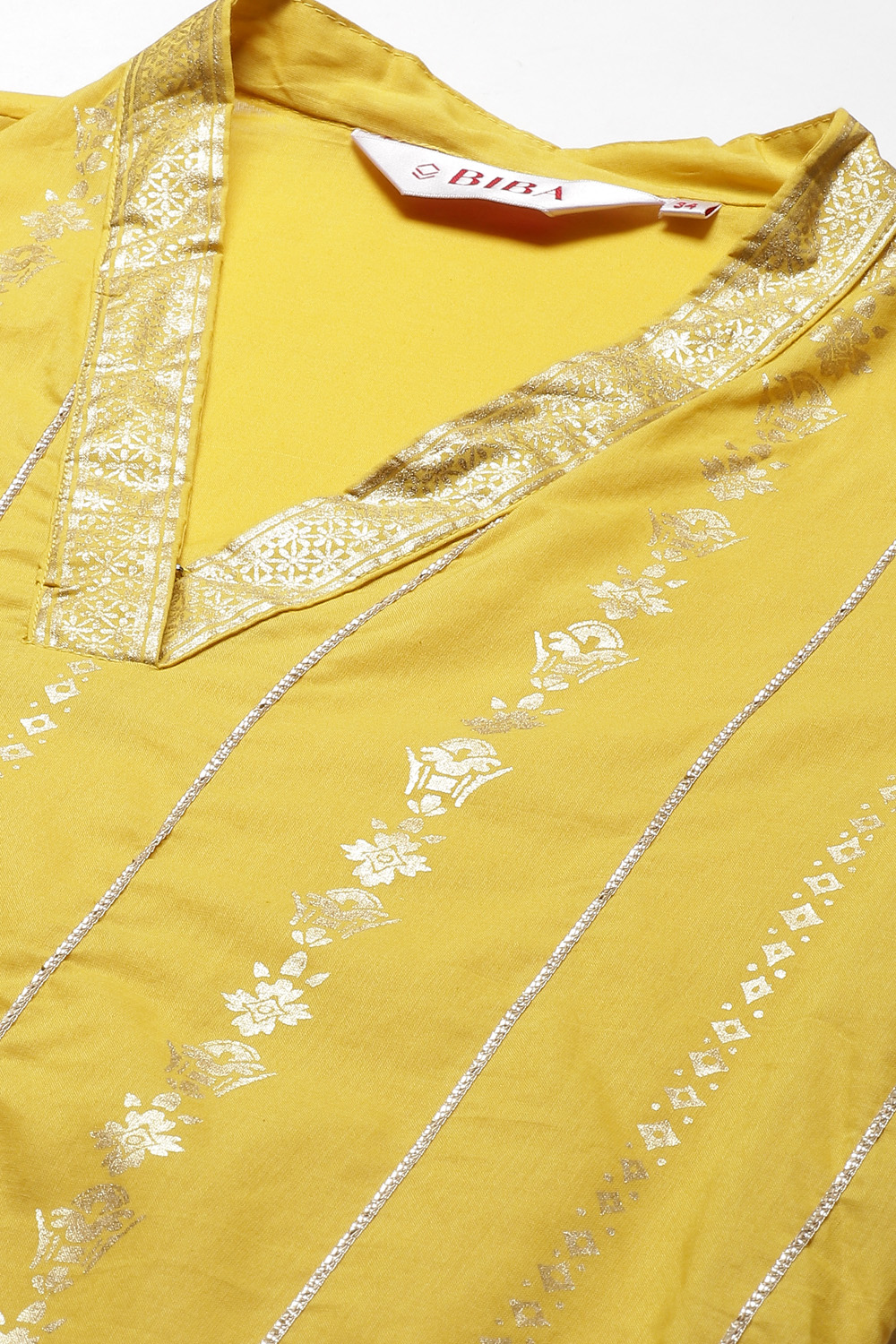 Yellow Cotton Straight Kurta Slim Pant Suit Set image number 1