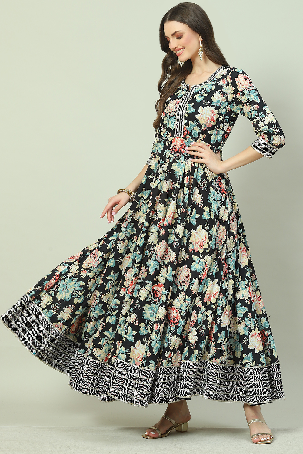 Black Cotton Printed Dress image number 2