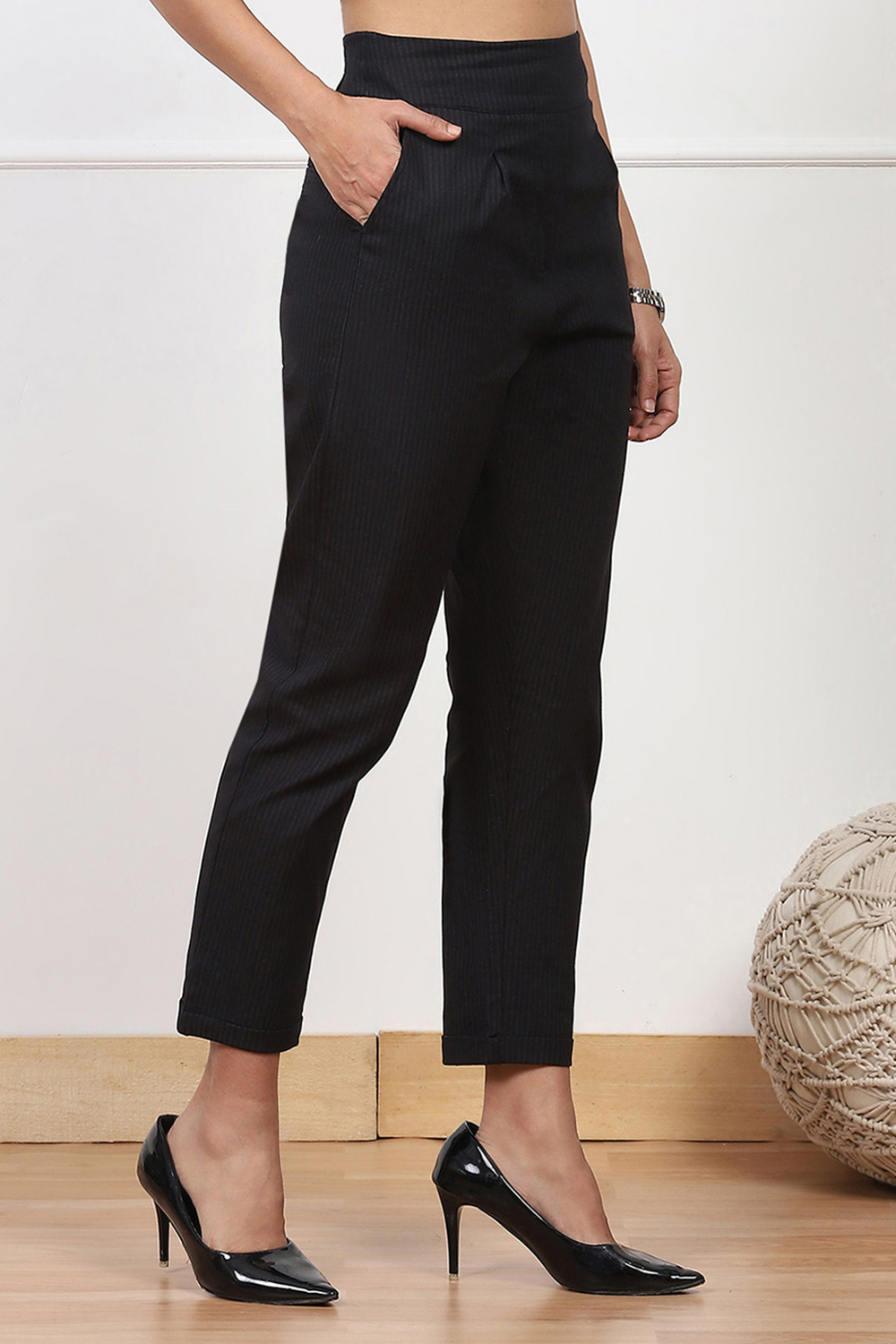 Black Striped Tapered Relaxed Fit Pants image number 3