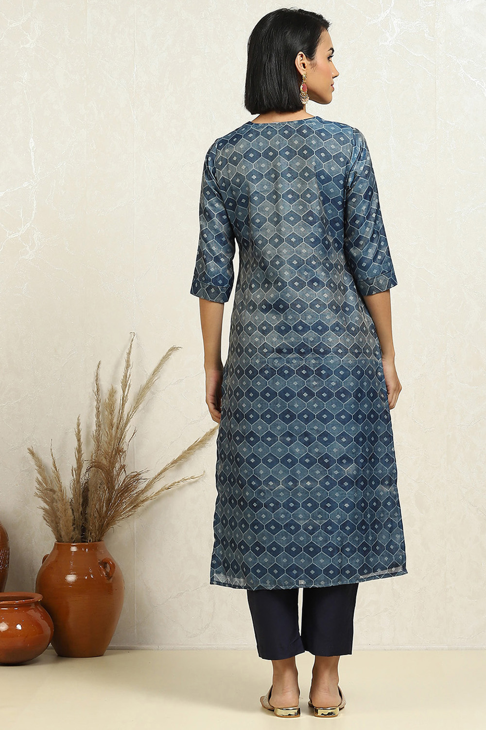 Grey Linen Blend Digital Print Unstitched Suit Set image number 5