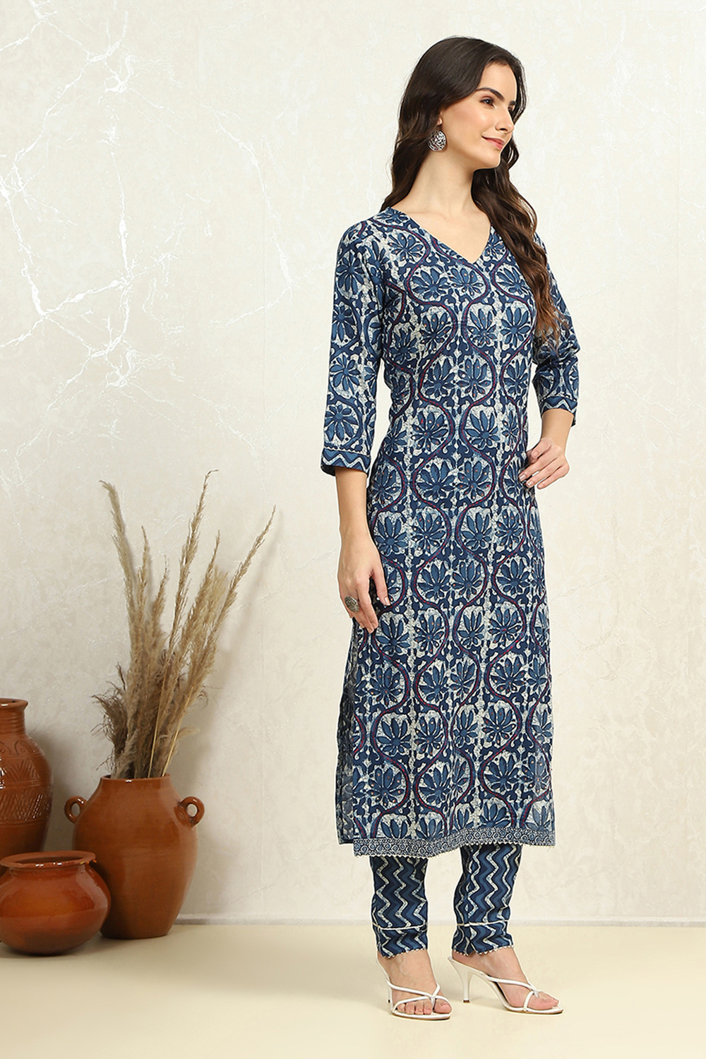 Indigo Cotton Floral-Dyed Unstitched Suit Set image number 6